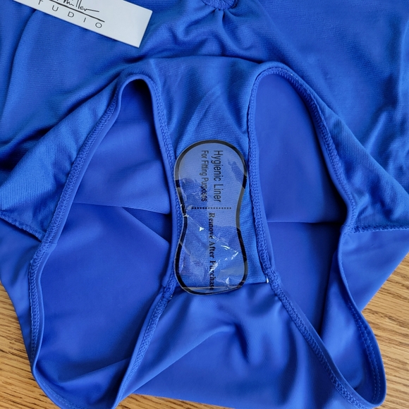 🌟 NWT NICOLE MILLER Royal Blue Halter Plunge Swimwear Women's Size 8  Shirred - Picture 8 of 14